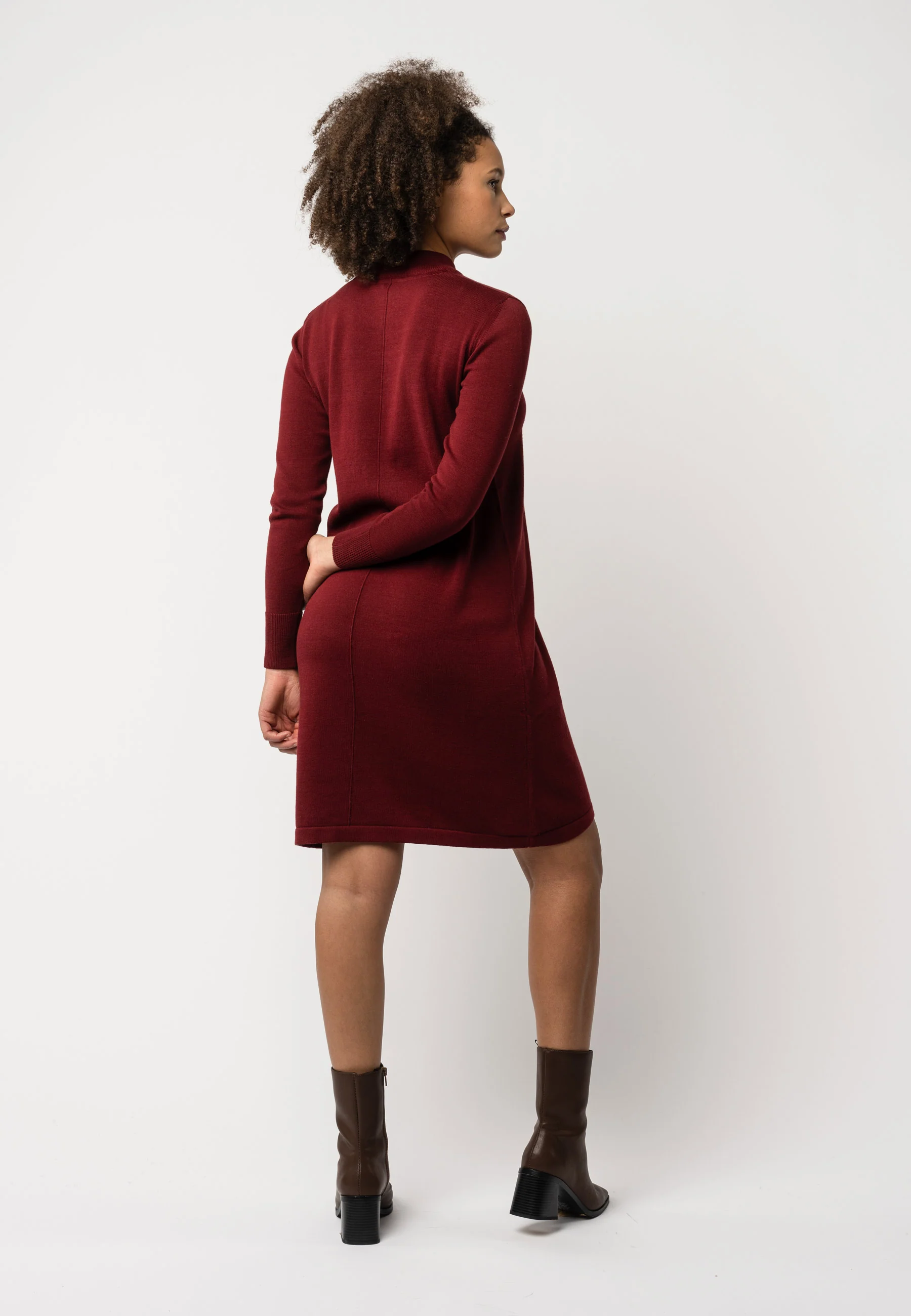 Basic Feinstrick Kleid Style HARLEEN - Image 10