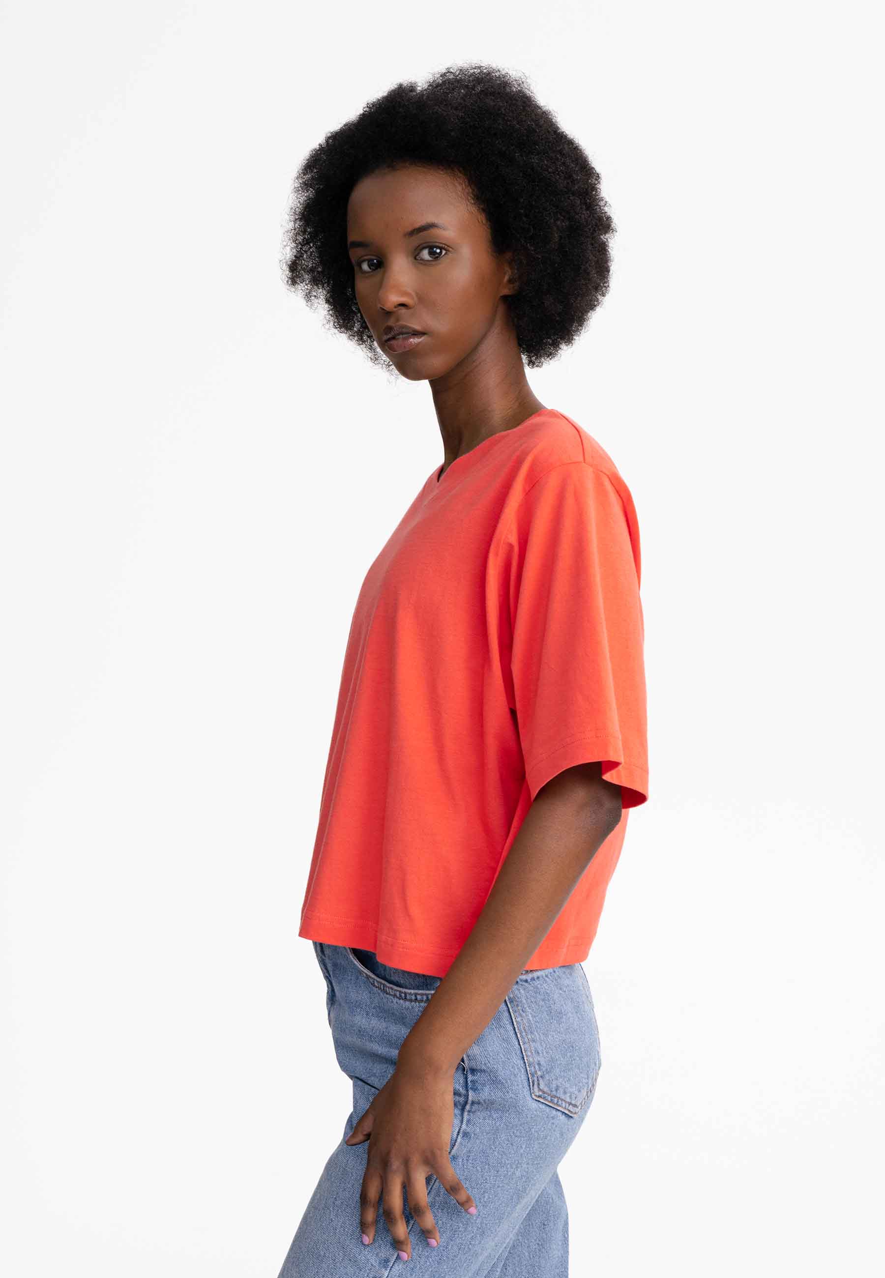 Cropped T-Shirt Style DESNA - Image 12