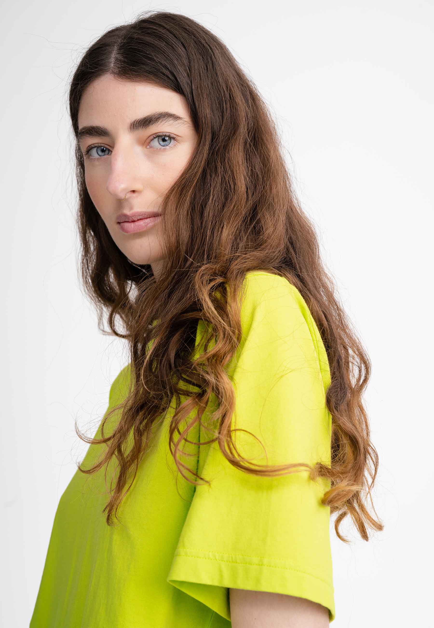 Cropped T-Shirt Style DESNA - Image 20