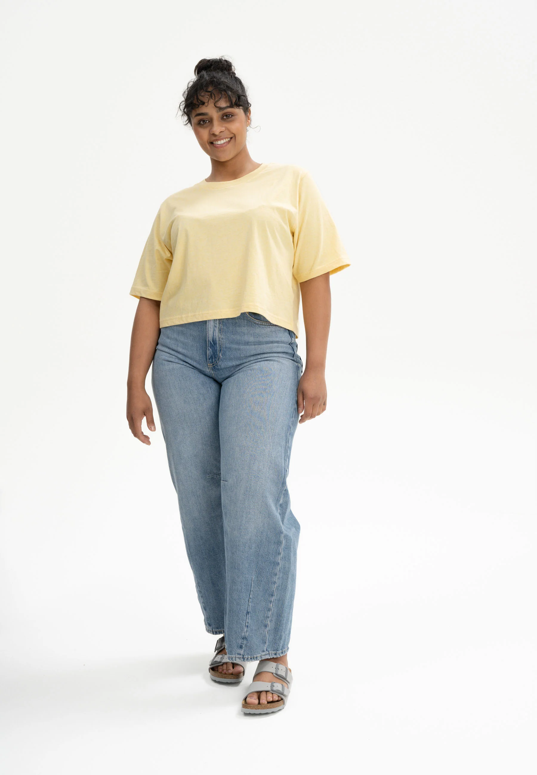 Cropped T-Shirt Style DESNA - Image 45