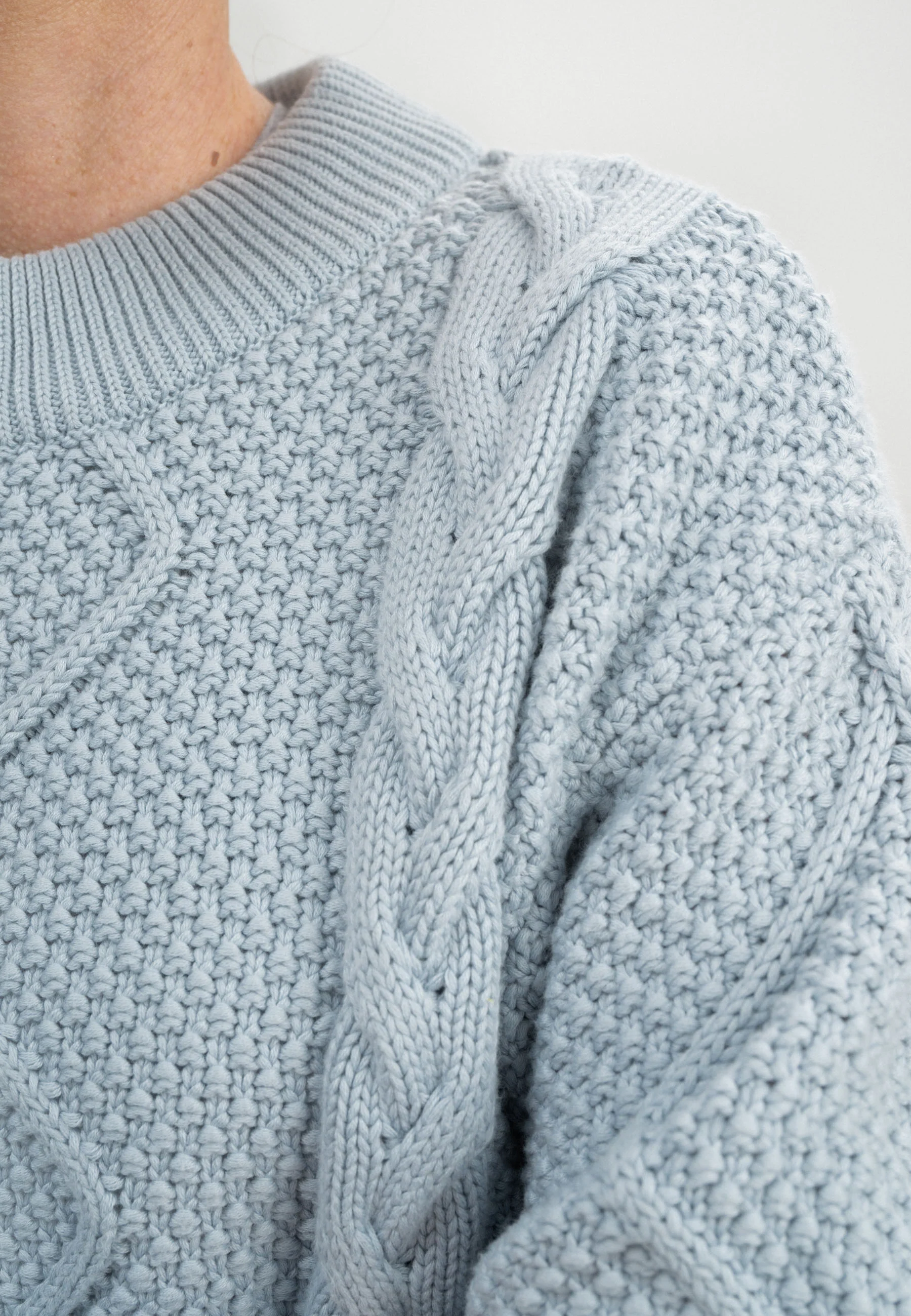 Zopfmuster Strickpullover Style SAMAIRA - Image 4