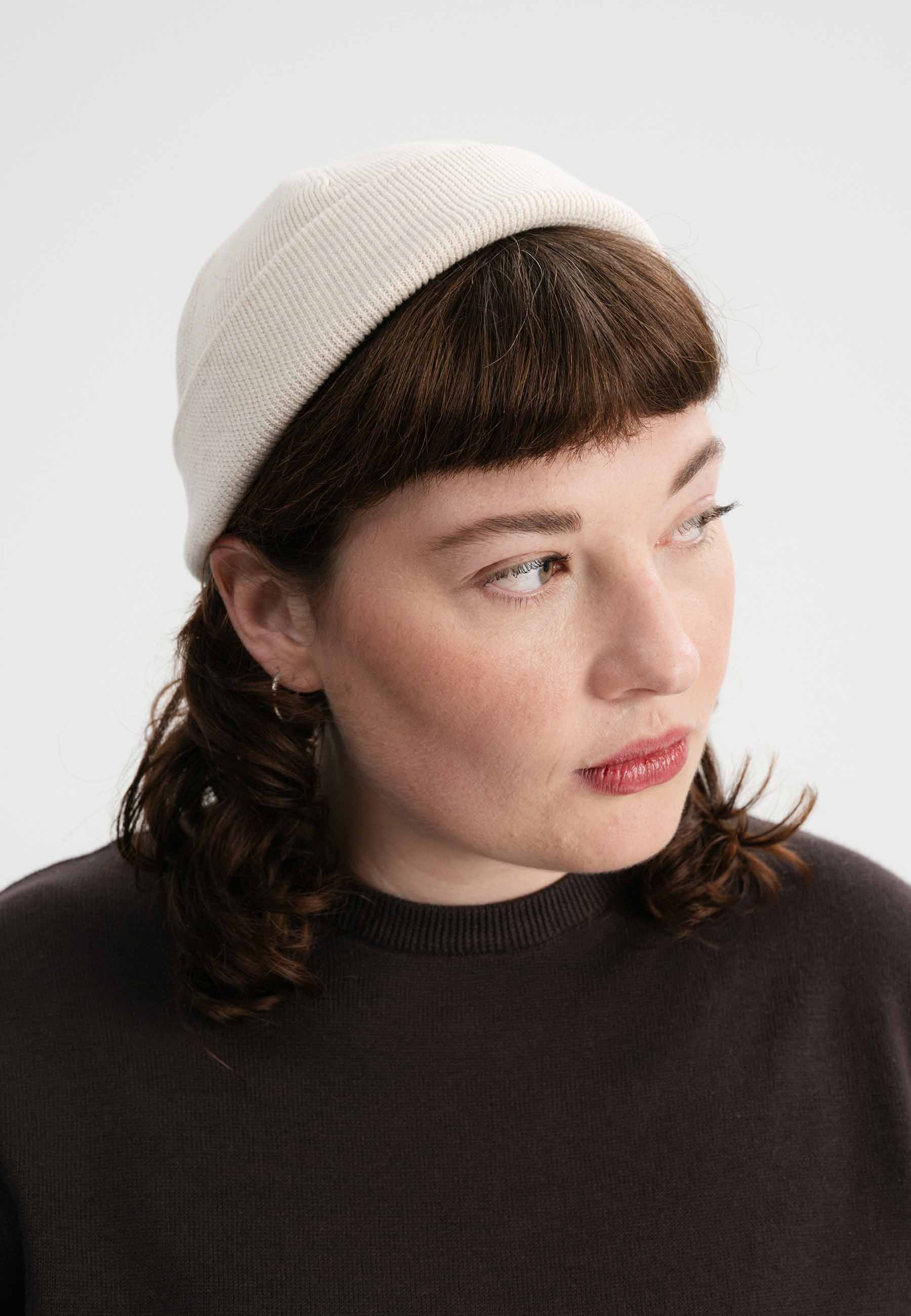 Feinstrick Mütze kurz Style LESH - Image 31