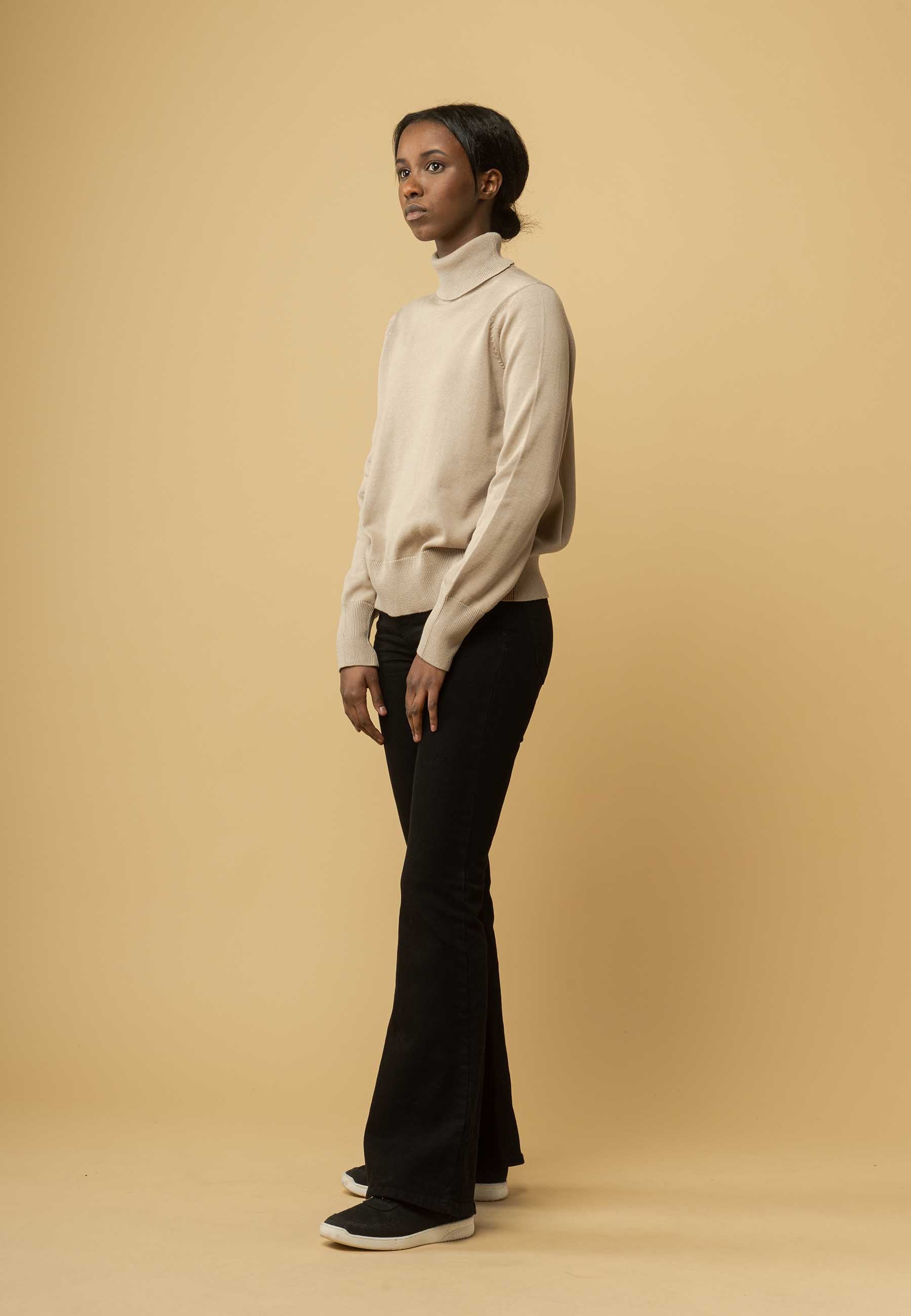 Feinstrick Rollkragenpullover Style MAYURA - Image 13