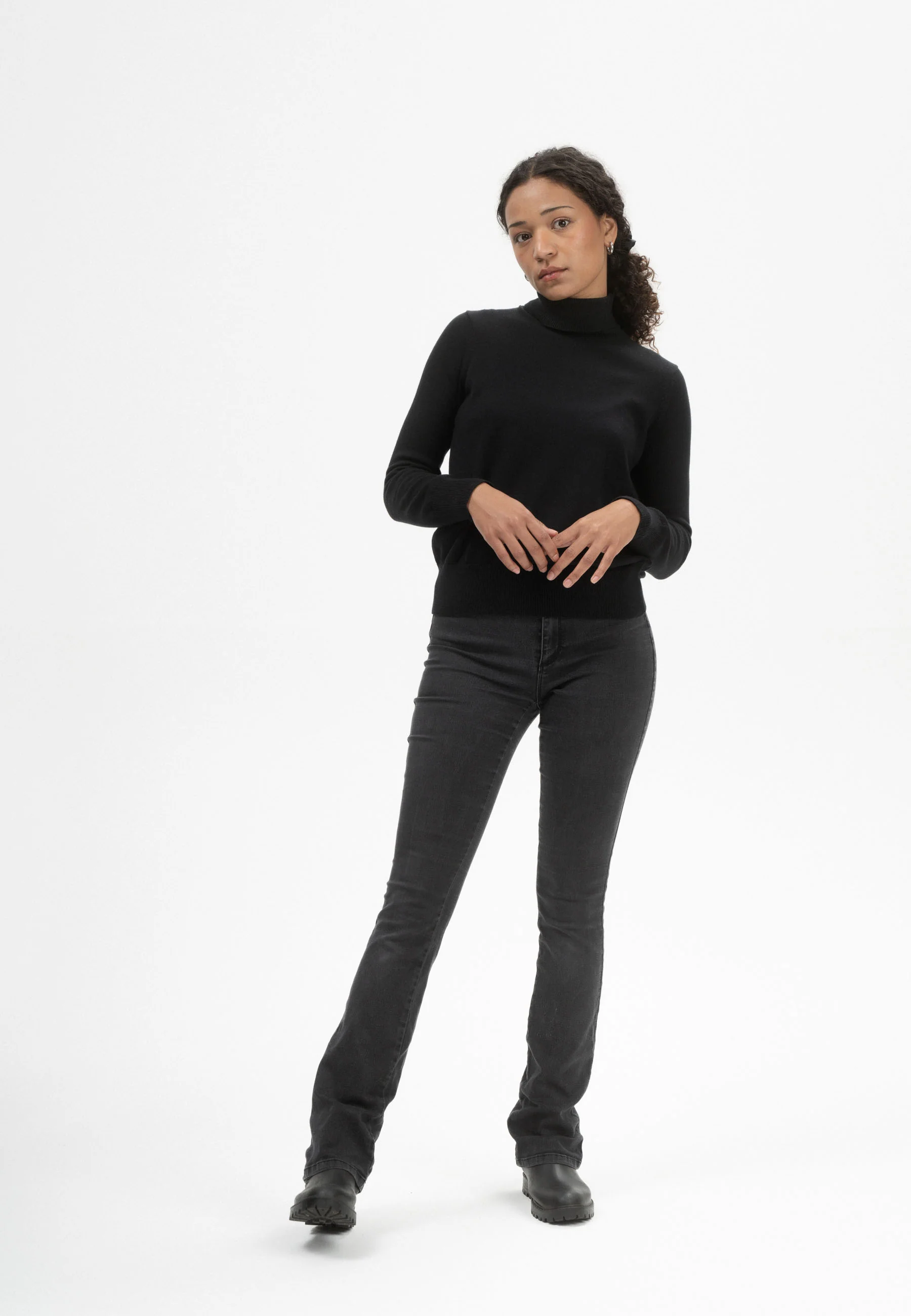 Feinstrick Rollkragenpullover Style MAYURA - Image 3