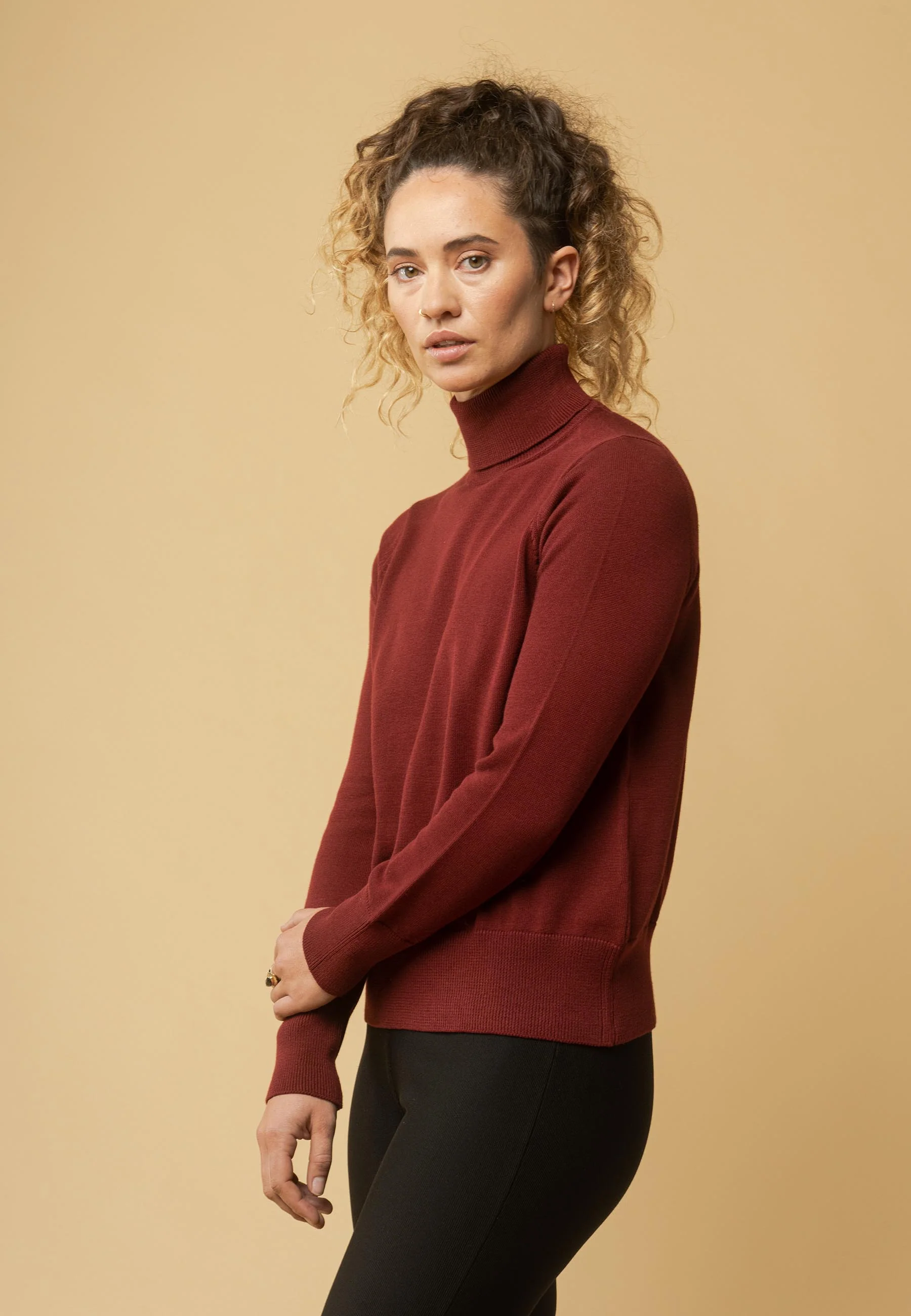 Feinstrick Rollkragenpullover Style MAYURA - Image 7