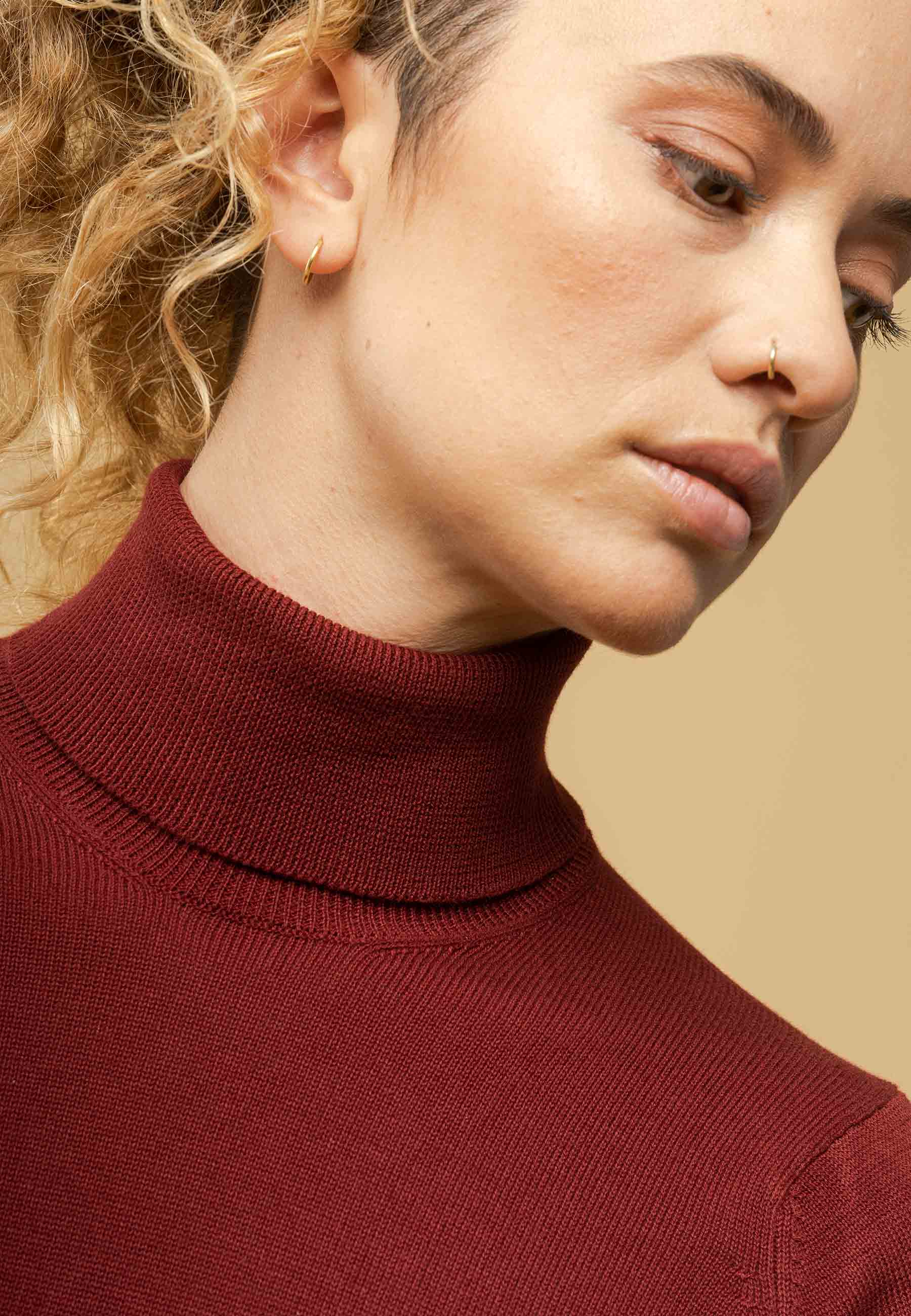 Feinstrick Rollkragenpullover Style MAYURA - Image 9