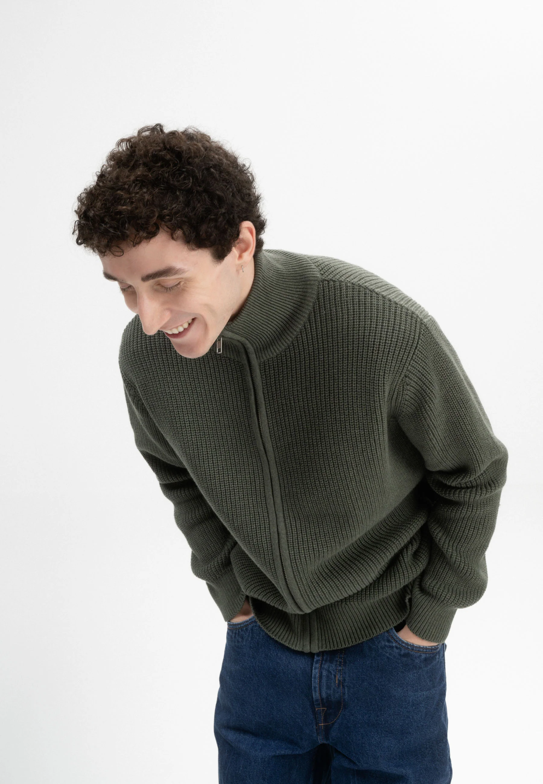 Rippstrick Jacke Style TAKSH - Image 13