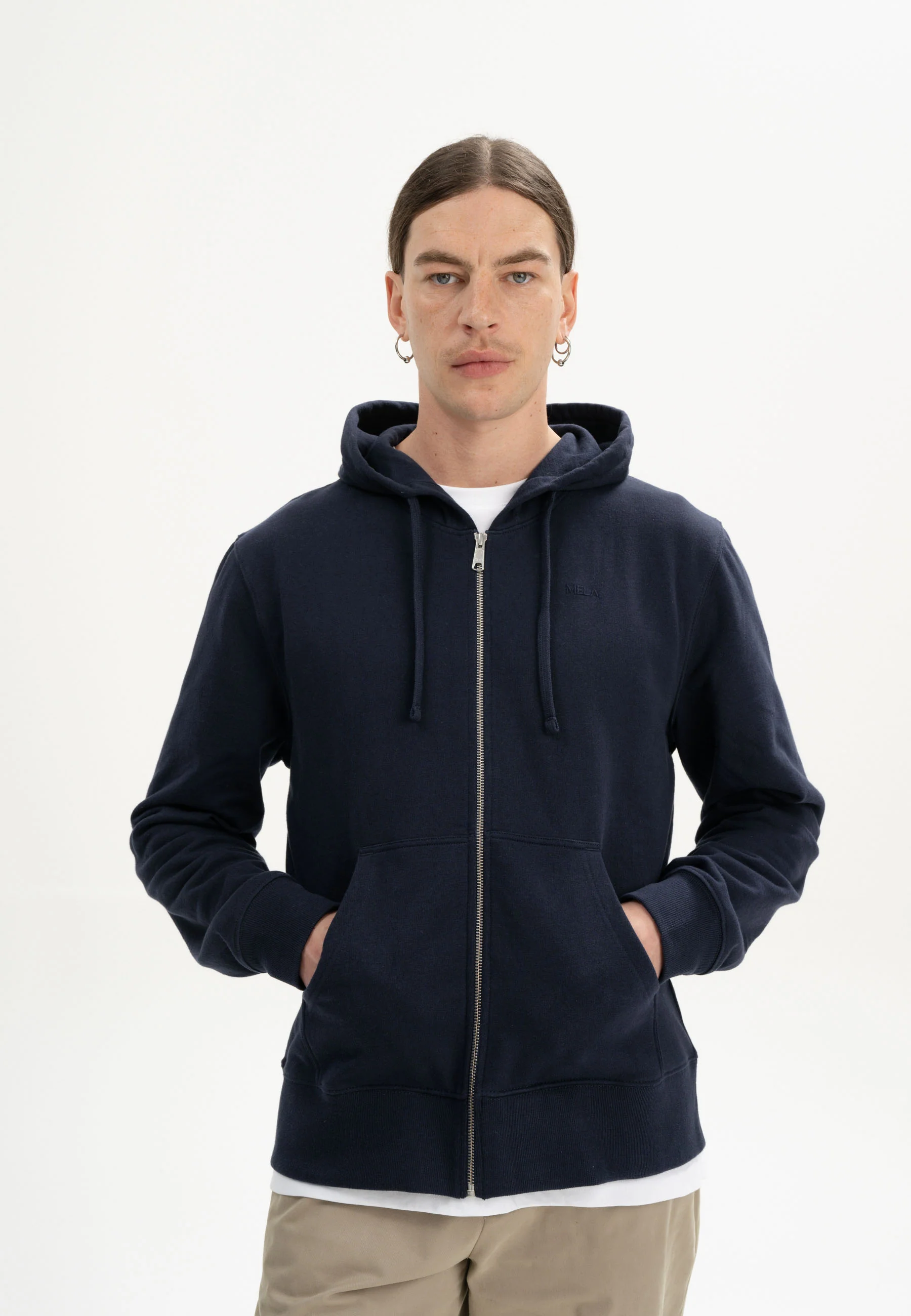 Hoodiejacke mit Reißverschluss Style DEVADAS - Image 13
