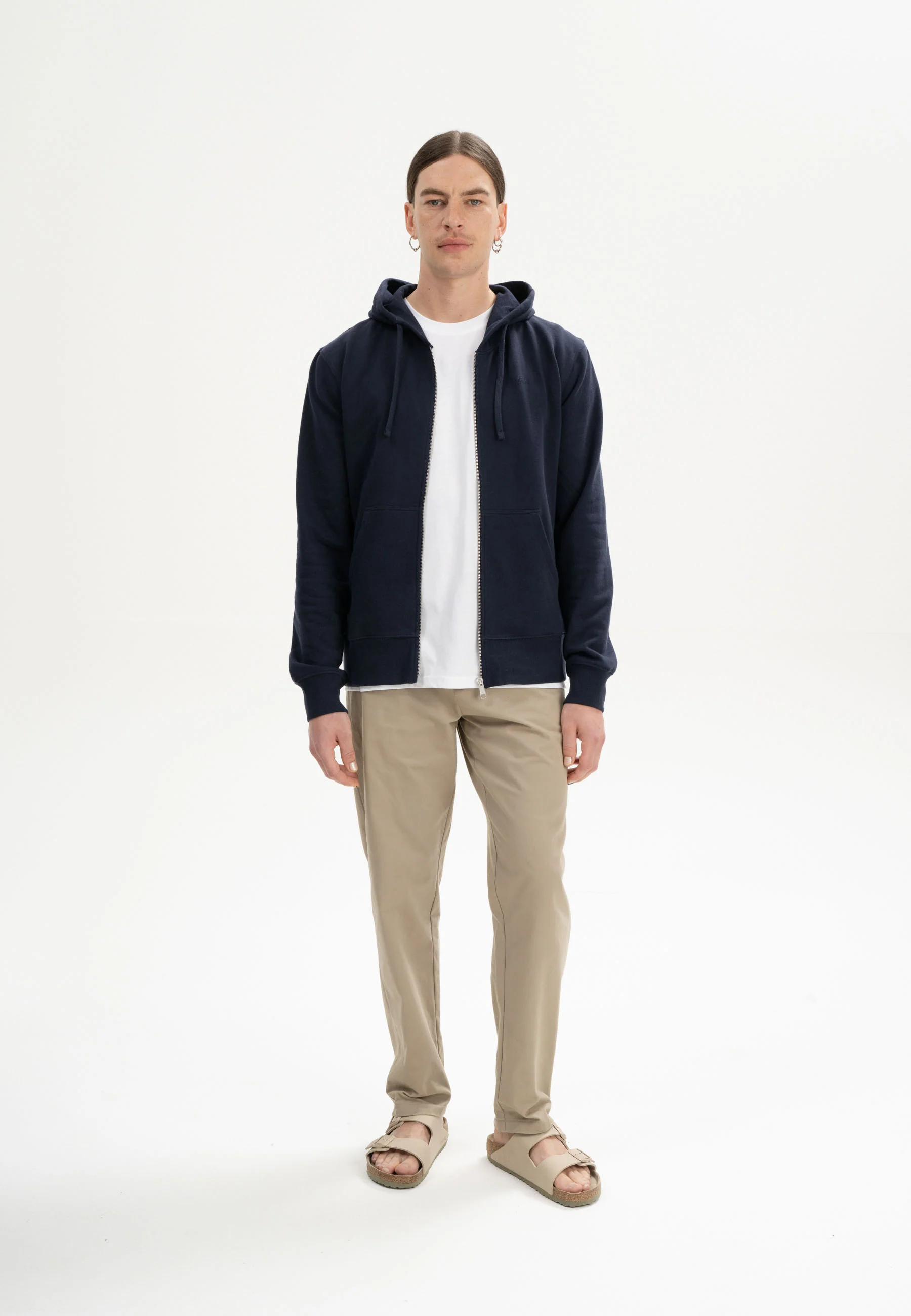 Hoodiejacke mit Reißverschluss Style DEVADAS - Image 16