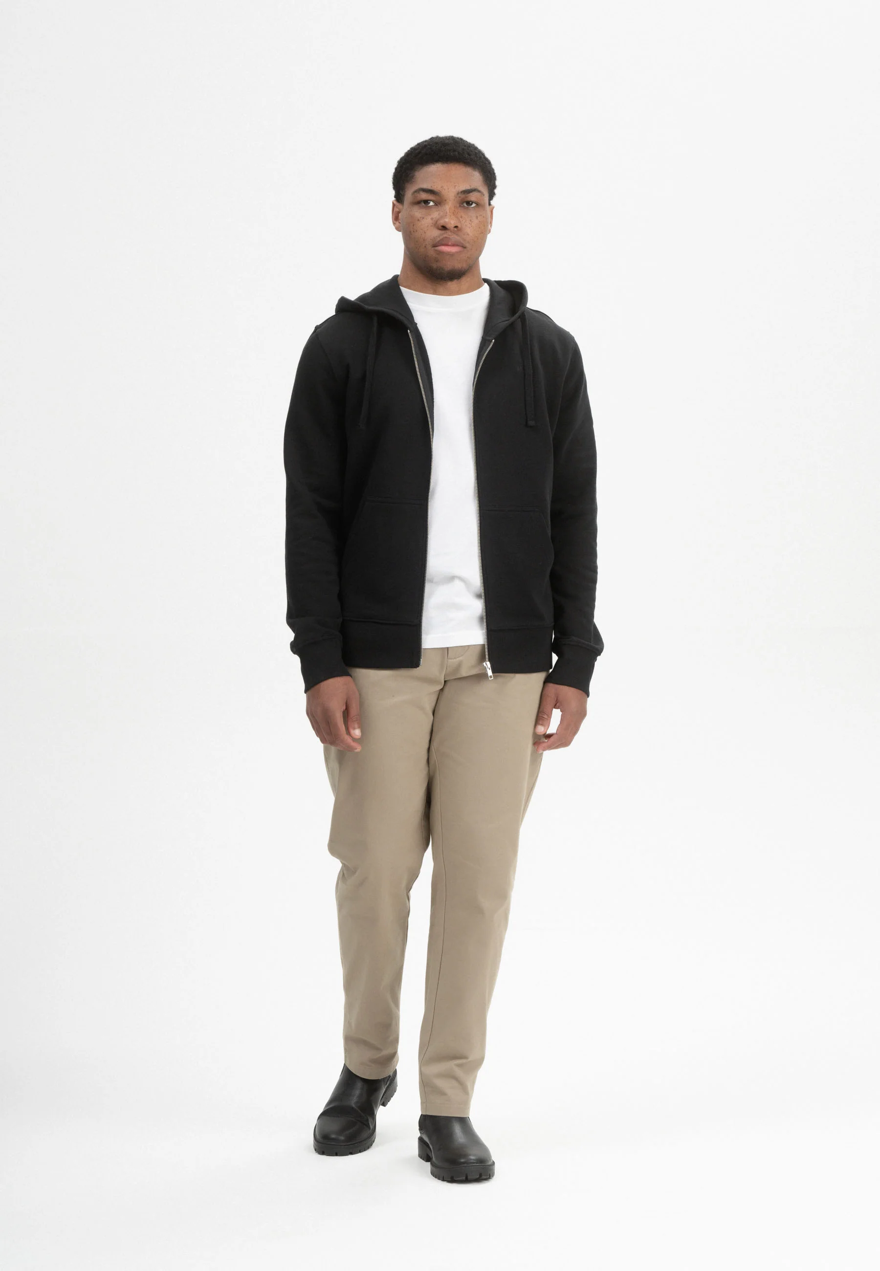 Hoodiejacke mit Reißverschluss Style DEVADAS - Image 3