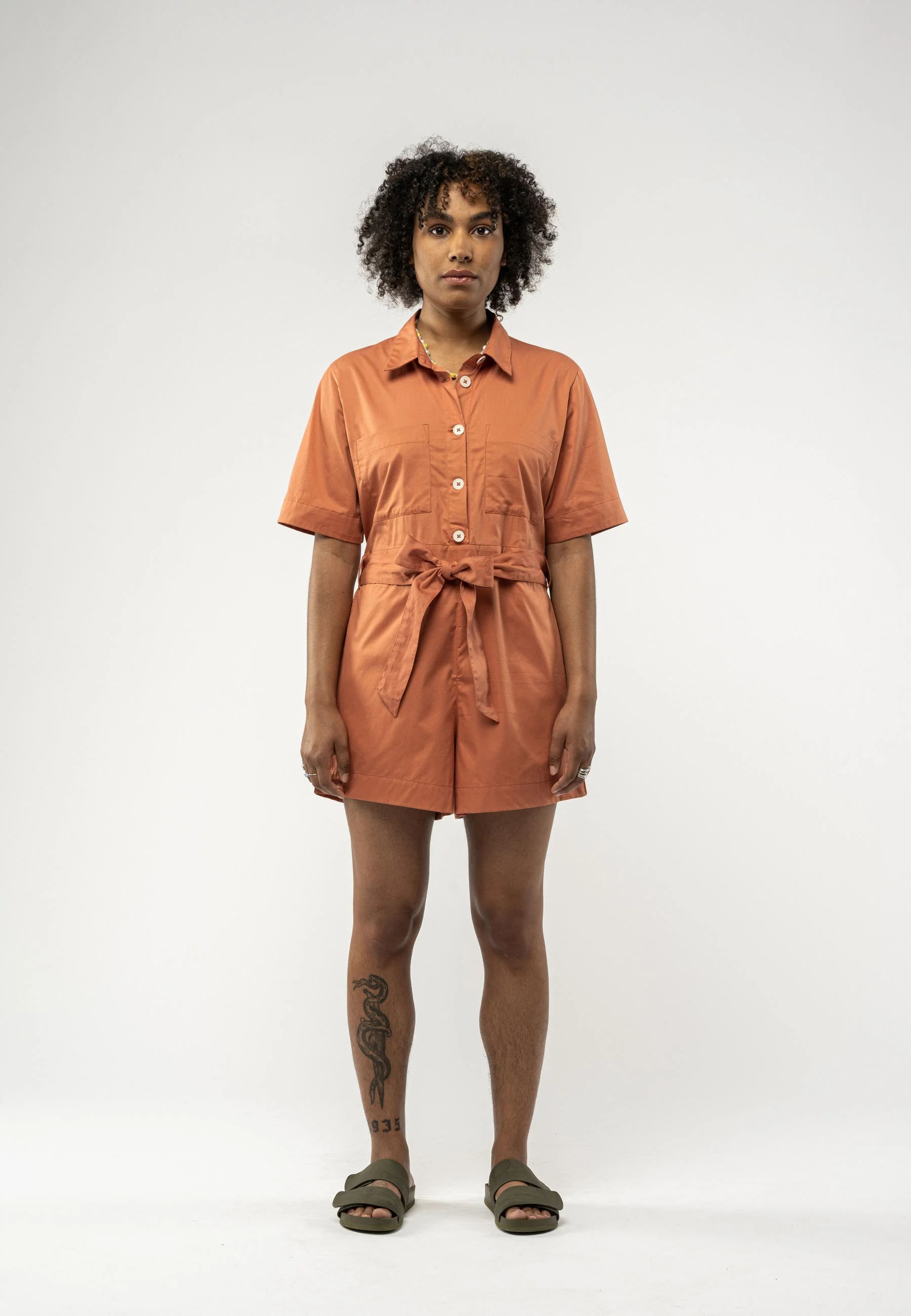 Kurzer Jumpsuit SANELA - Image 12